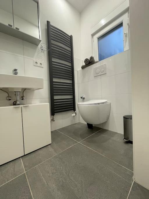 Exklusive Flughafen-Messe Apartment Naehe Duesseldorf Duisburg Ngoại thất bức ảnh